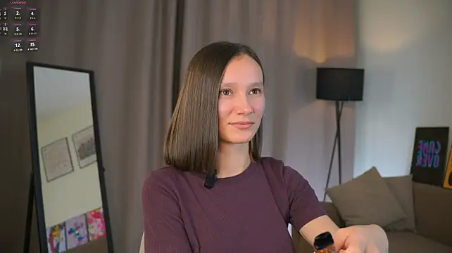 ThereseTonetti Adlı Modelin Canlı XXX Sohbeti