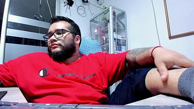 Chat XXX en directo de VINCEDMAGLIOO