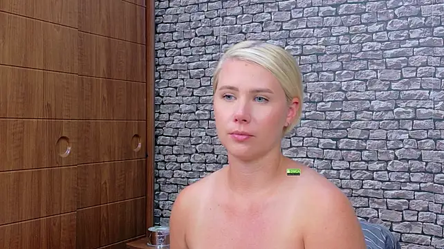 CuteBlondeMe – Live XXX-chat