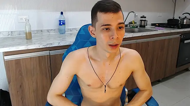 Brandon_Wolf 现场XXX聊天