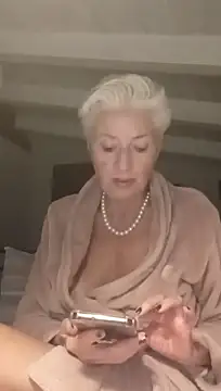 divinaerotica's Live XXX Chat