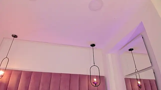 emmiily_z's Live XXX Chat