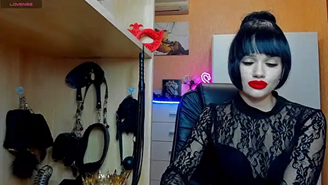 KristiTopxxのライブXXXチャット