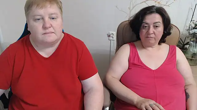 Lindy-Jeanie's Live XXX Chat