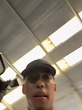 Bryan_robayo5 Live XXX-chat