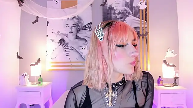 AlannaViera 라이브 XXX 채팅