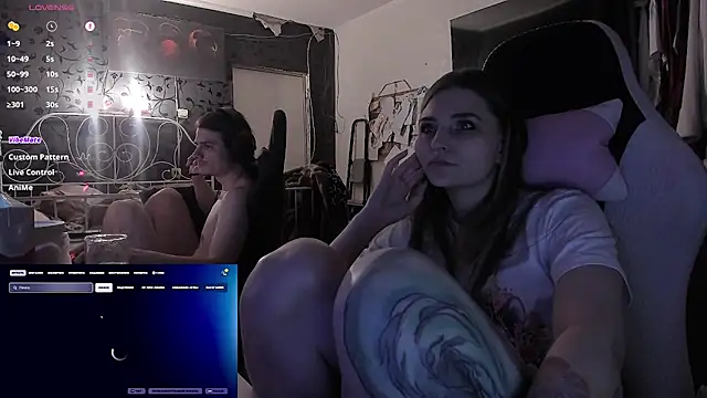 Chat XXX en directo de FuckinHotCouple1