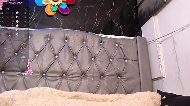 Chat XXX ao vivo de LAILAGUMMY