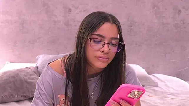צ'אט XXX בשידור חי של Nicky_and_Blake