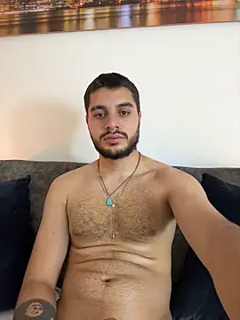 Chat +18 de AmadeoWild ao vivo