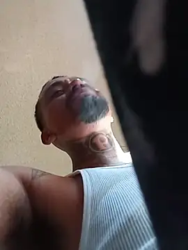 Cnutt310 Live XXX-chat