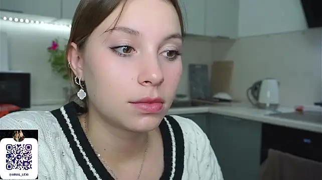 Sairallyn Obrolan Langsung XXX