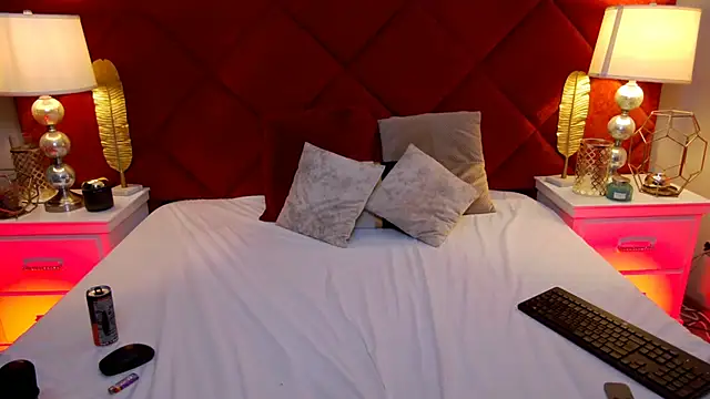 MinnieDrew Live XXX-Chat