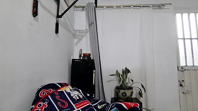 JBond007BBC Live XXX-chat