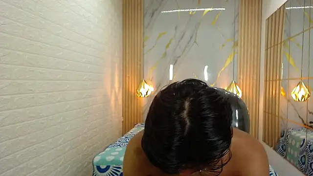 rau_22 Live XXX Chat