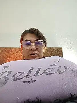 AlexxiaaMat – Naživo XXX chat