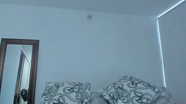 KingLevi01 লাইভ XXX চ্যাট