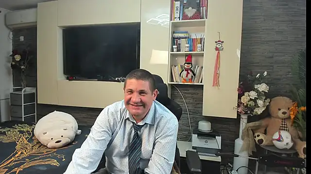 Živý XXX chat SpartacusDaddy48