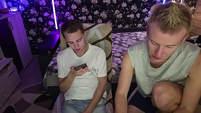 Živý XXX chat Vuitton