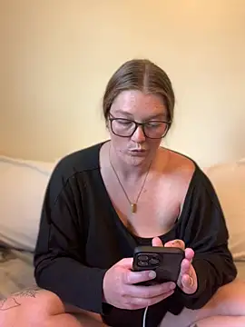 Chat XXX ao vivo de PussiesnCream_