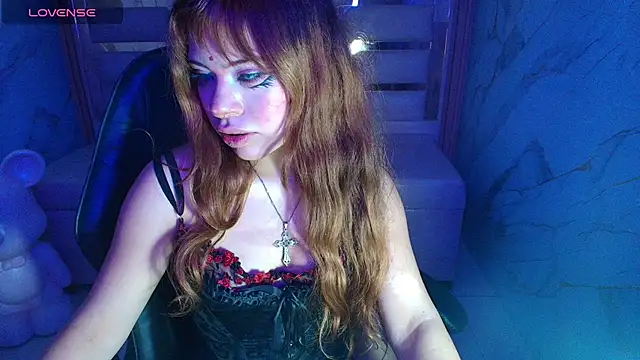 cinnamondoll_r 现场XXX聊天