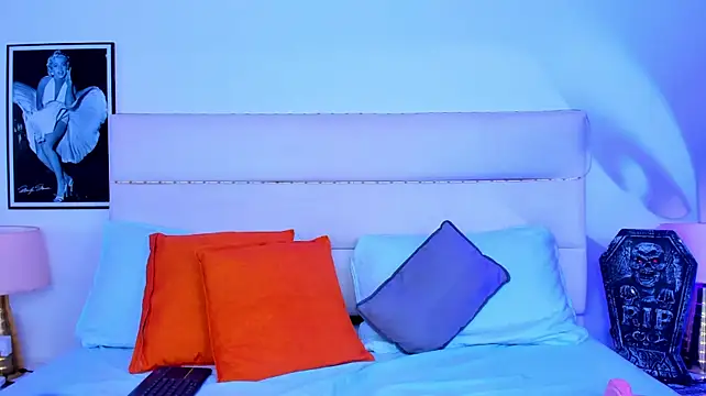 Živý XXX chat TaylorEvanss