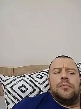 golomuller666 Show in webcam