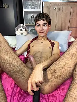 XXX chat uživo modela GeorgieDen