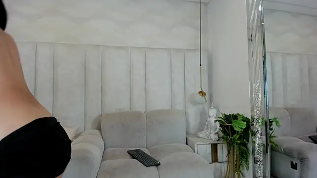 imkrystall Chat XXX in diretta