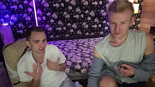 Živý XXX chat Vuitton
