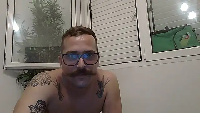 yanick931n Live XXX chat