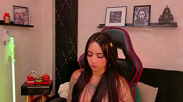 Živý XXX chat EmmyEvans1
