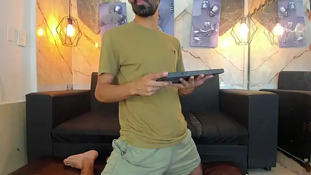 دردشة Andres_Bless الجنسية المباشرة