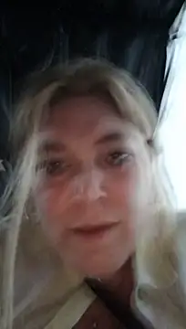 Chat +18 de BettyandGold ao vivo