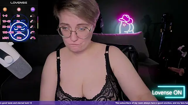 Živý XXX chat Joan_Ark