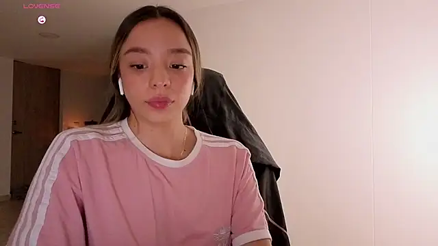 XXX chat uživo modela Aliceross11