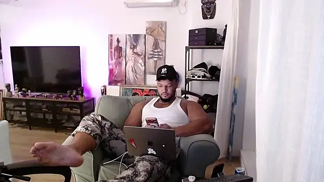 1LordKingsley Live XXX-Chat
