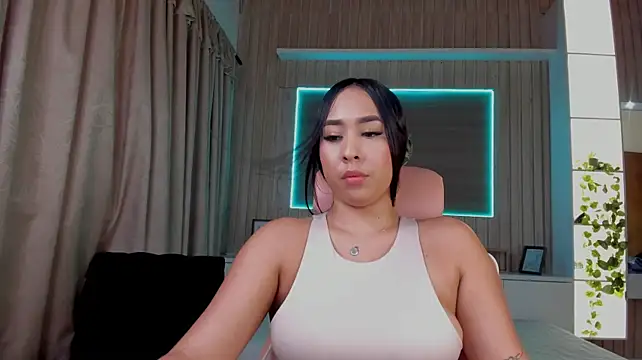 Valerie_Gloss Live XXX Chat