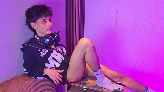 Chatroom XXX en direct de christopher_robin4