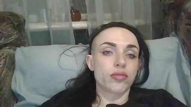 دردشة Trinsy_Love الجنسية المباشرة