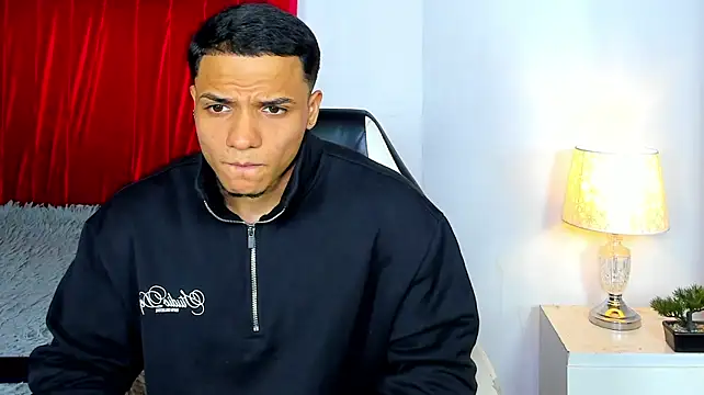 Chat XXX en directo de Lord__herakles