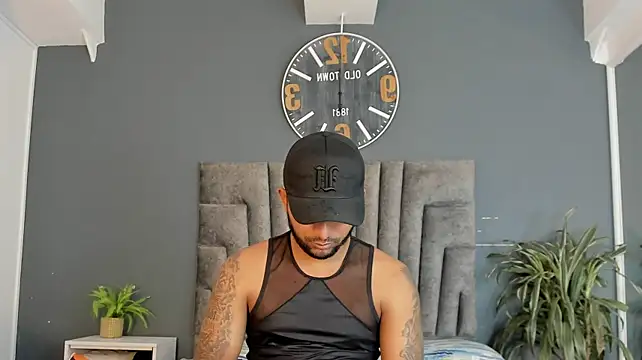 Chatroom XXX en direct de Robin_Rief