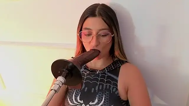 XXX chat uživo modela Gabrielakassi