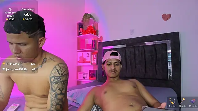 StevenSmith18 Live XXX Chat