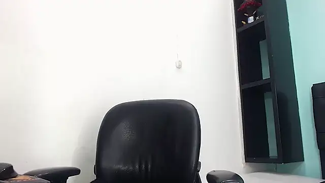 Chatroom XXX en direct de brayan__hot__