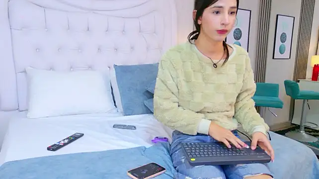 CaitlynMiller Live XXX Chat