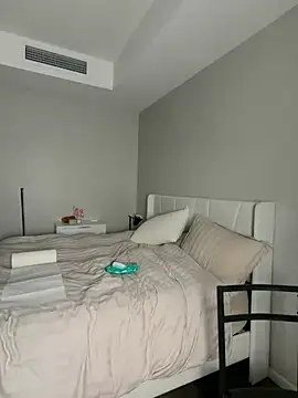 juliasweettits Adlı Modelin Canlı XXX Sohbeti