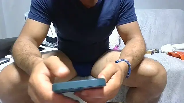 GreatLion36 Chat XXX live