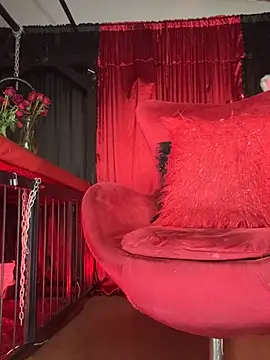 Chatroom XXX en direct de MistressAndre