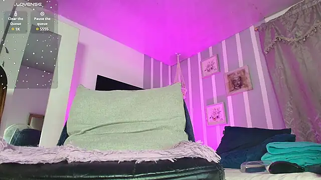 isabelladoll19 Live XXX Chat